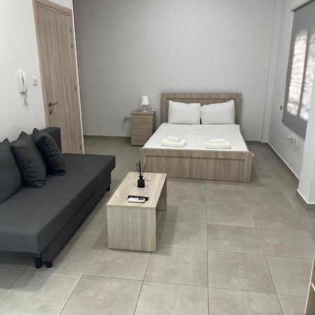 Modern City Center Studio Saripolou Limassol Exterior photo