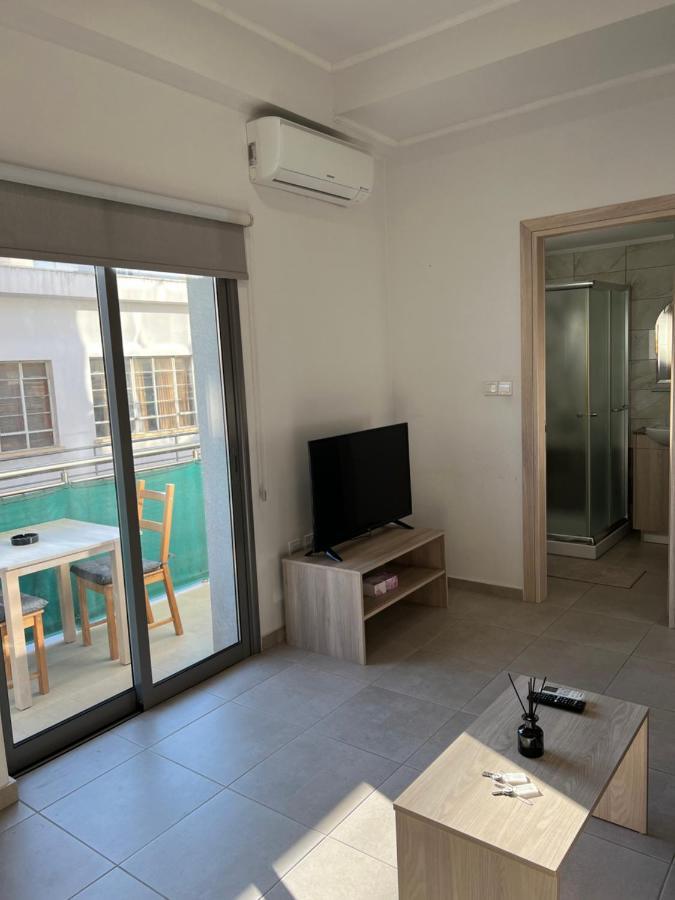 Modern City Center Studio Saripolou Limassol Exterior photo